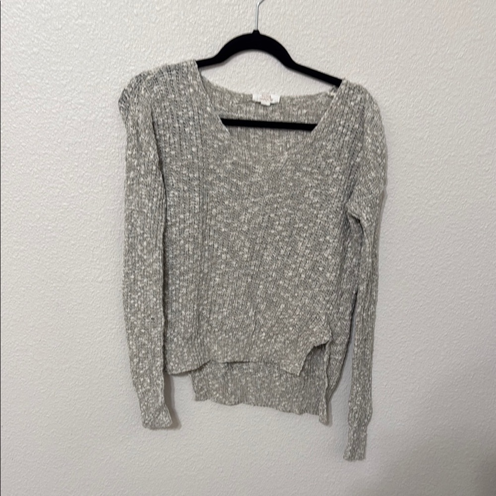 Light gray knit sweater